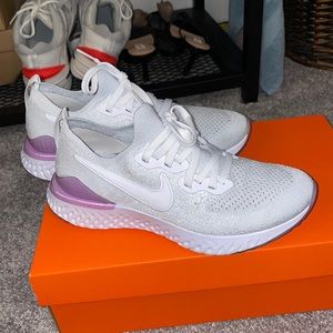 Nike epic react flyknit 2
